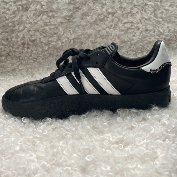 Adidas Y-3 Tangutsu Football Trainer - Picture 5 of 9
